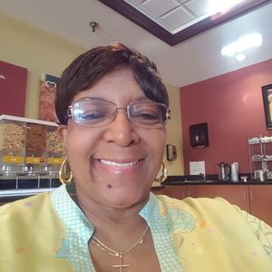 Meet your Posher, Marsha